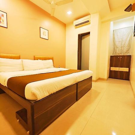 Hotel Amfahh - Andheri West Railway Station Mumbai Ngoại thất bức ảnh