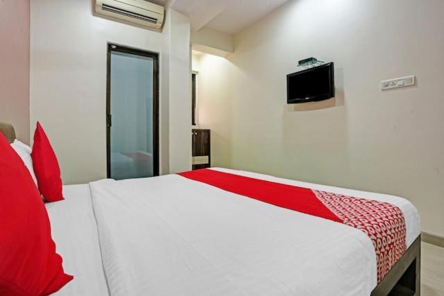 Hotel Amfahh - Andheri West Railway Station Mumbai Ngoại thất bức ảnh