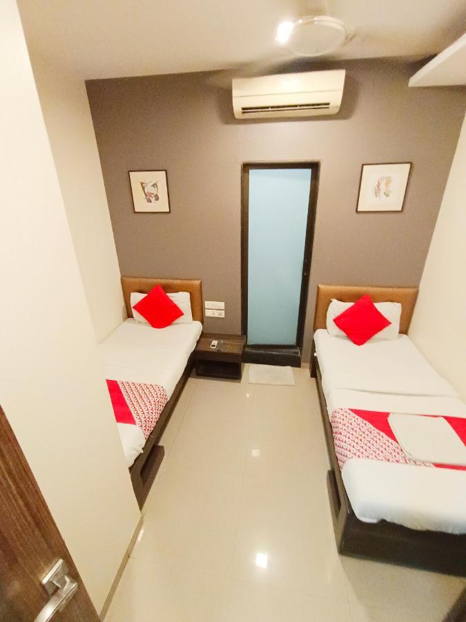Hotel Amfahh - Andheri West Railway Station Mumbai Ngoại thất bức ảnh
