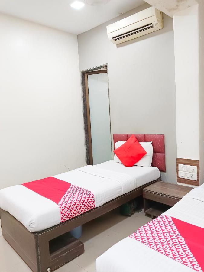 Hotel Amfahh - Andheri West Railway Station Mumbai Ngoại thất bức ảnh