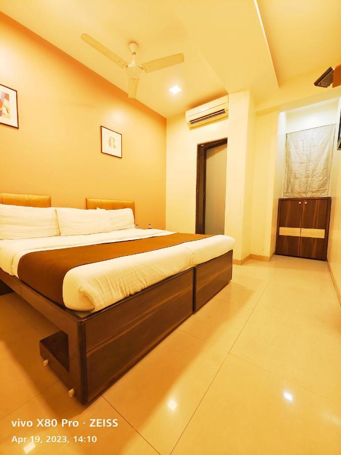 Hotel Amfahh - Andheri West Railway Station Mumbai Ngoại thất bức ảnh
